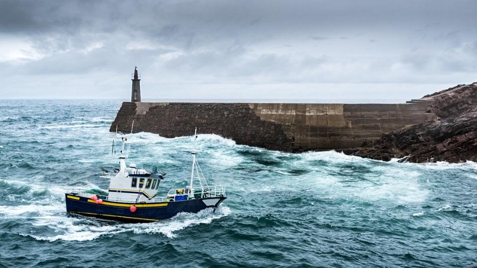 Boat in a story harbour