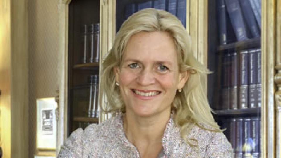 Hanneke Veringa, Axa IM