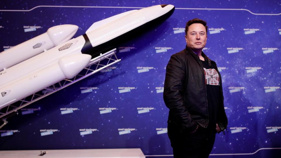 Elon Musk, SpaceX