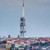 De Zizkov televisietoren in Praag